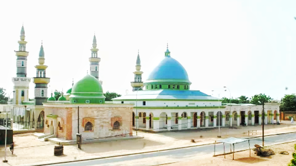 La Prière de Compensation le Dernier Vendredi du Mois de Ramadan (Faye-Faat)