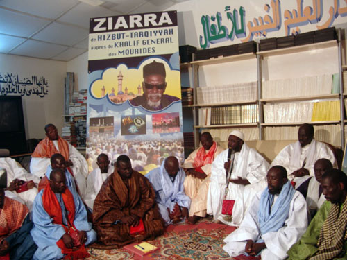 Préparation de la Grande Ziarra de Hizbut-Tarqiyyah auprès de Cheikh sidy Moukhtar MBACKE le 15 janvier 2011