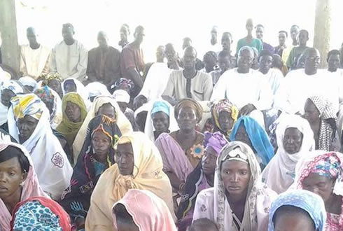 ''sur les traces de Cheikh Ahmadou Bamba'' à Gaya, les talibés mourides et tidianes ont convergé, dimanche,