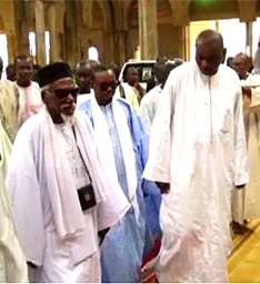 Serigne Sidy Moukhtar MBACKE à la mosquée Gouye Massalik