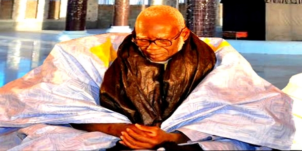 Appel du Khalif Général des Mourides pour la pose de la 1ère pierre de l'autoroute TOUBA -Thiès