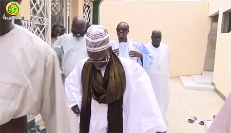 Visite surprise de Serigne Mountakha et de Serigne Bassirou Abdou Khadr au siège de Hizbut-Tarqiyyah ce samedi 23 juillet 2016
