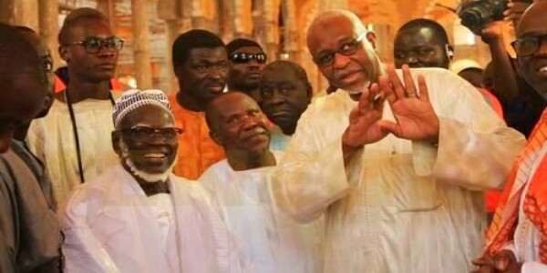 Mosquée Massalikoul Djinane de Dakar : Visite de Serigne Mountakha (Mai 2017)