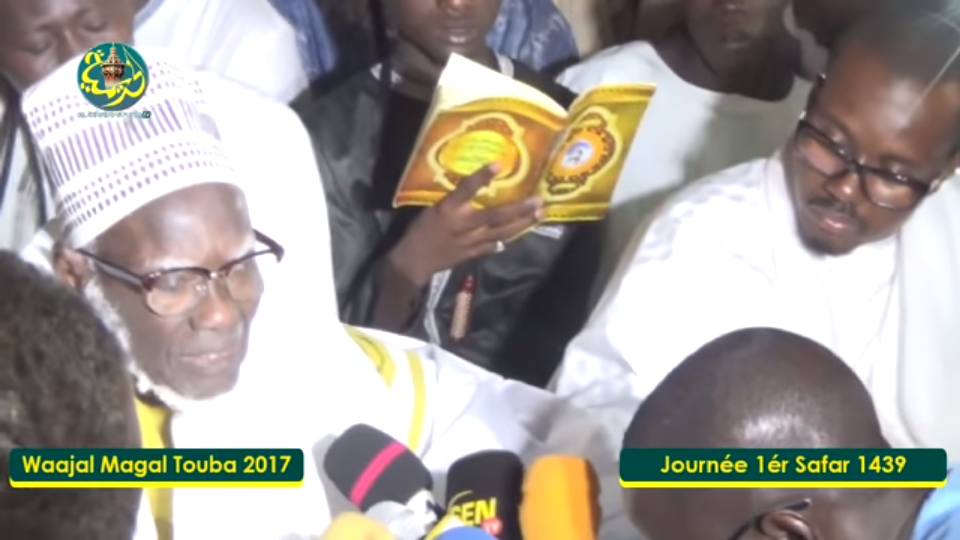 MAGAL DE TOUBA - Serigne Mountakha Mbacké et Serigne Bass Abdou Khadre président la nuit des Khassidas