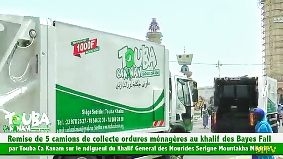 Touba Ca Kanam : Remise de 5 Camions de Collecte d'ordures Ménagères au Bayes Fall