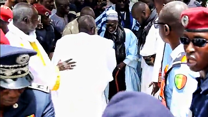 L'arrivé de Serigne Mountakha Mbacke Khalife Général des Mourides à Diourbel
