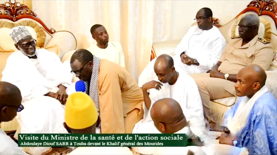 Visite du Ministre de la santé et de l'action sociale Mr. Abdoulaye Diouf SARR à Touba