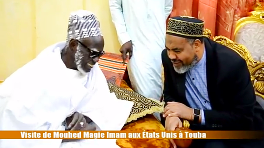Mouhed Magie Imam aux États Unis en visite à Touba chez le KhaKhalife Général des Mourides