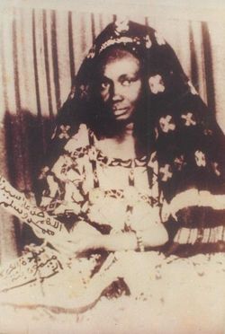 Cérémonie de prières à la mémoire de Seyyidatunâ Maïmounatou Mbacké Koubrâ Bint KHÂDIMU-R-RASÛL 10 Shawwâl 1433H.(29/08/2012) à Touba