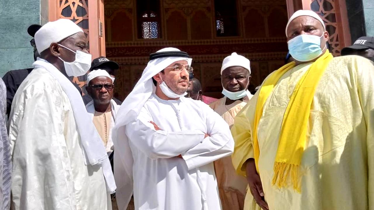 Le nouvel Ambassadeur des Émirats Arabes Unis à Dakar Sultan Ali ALHARBI en visite à la grande Mosquée Massalikoul Jinaan de Dakar
